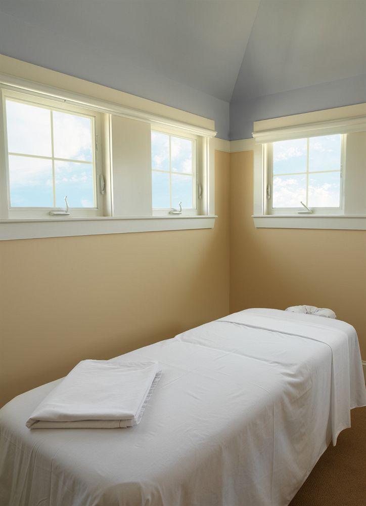 Beach Spa Bed & Breakfast Βιρτζίνια Μπιτς Εξωτερικό φωτογραφία