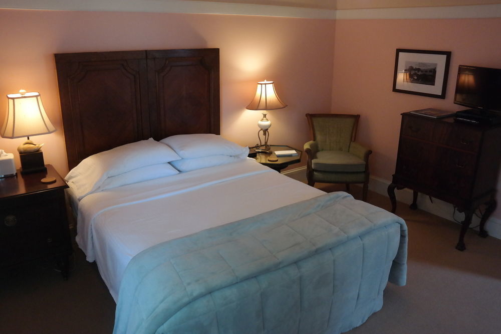 Beach Spa Bed & Breakfast Βιρτζίνια Μπιτς Εξωτερικό φωτογραφία